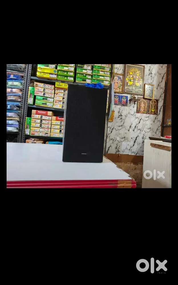 SUMSUNG SOUNDBAR WATTS 400 DOLBY AUDIO DTS X BASS SOUND 5.1 CHANNEL
