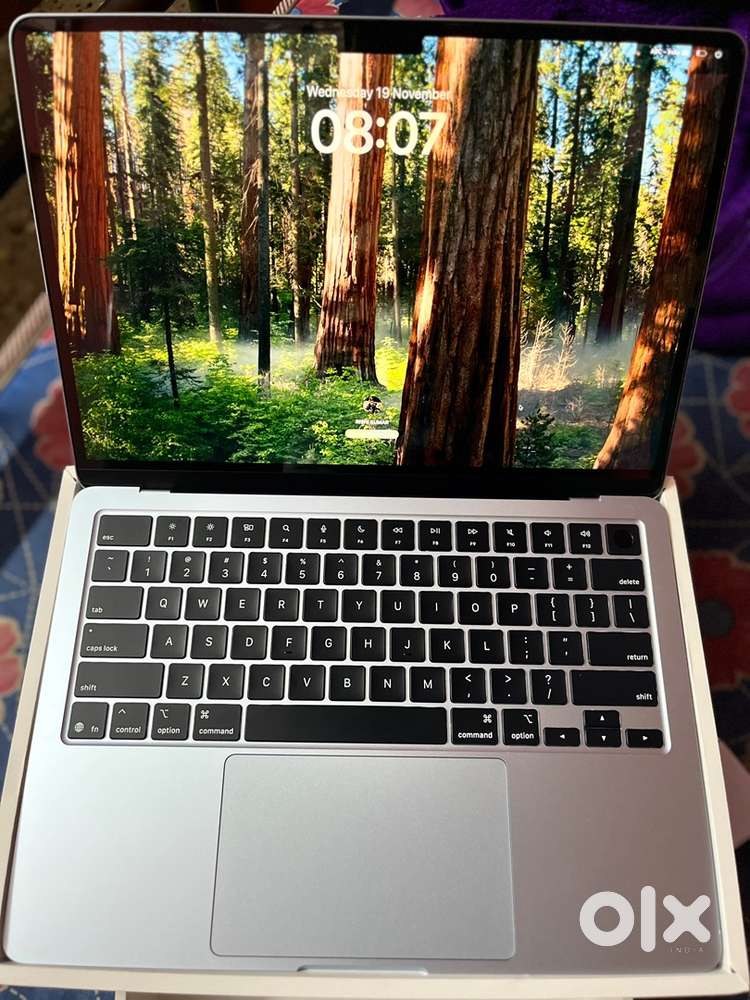 Mac air m4,”core10”Sky blue,256ssd,16gb memory