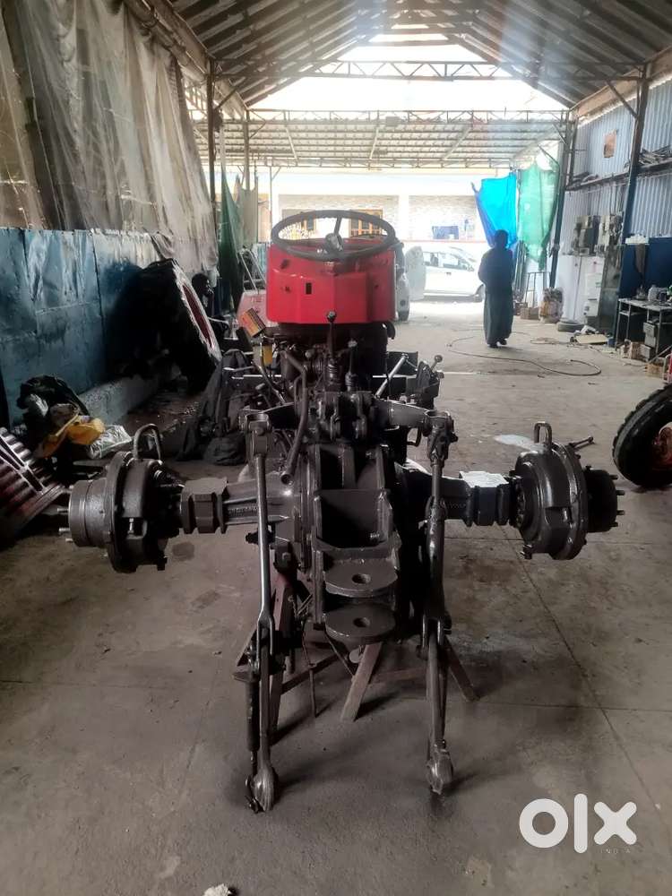 நல்ல அனுபவம் உள்ள டிராக்டர் மெக்கானிக்