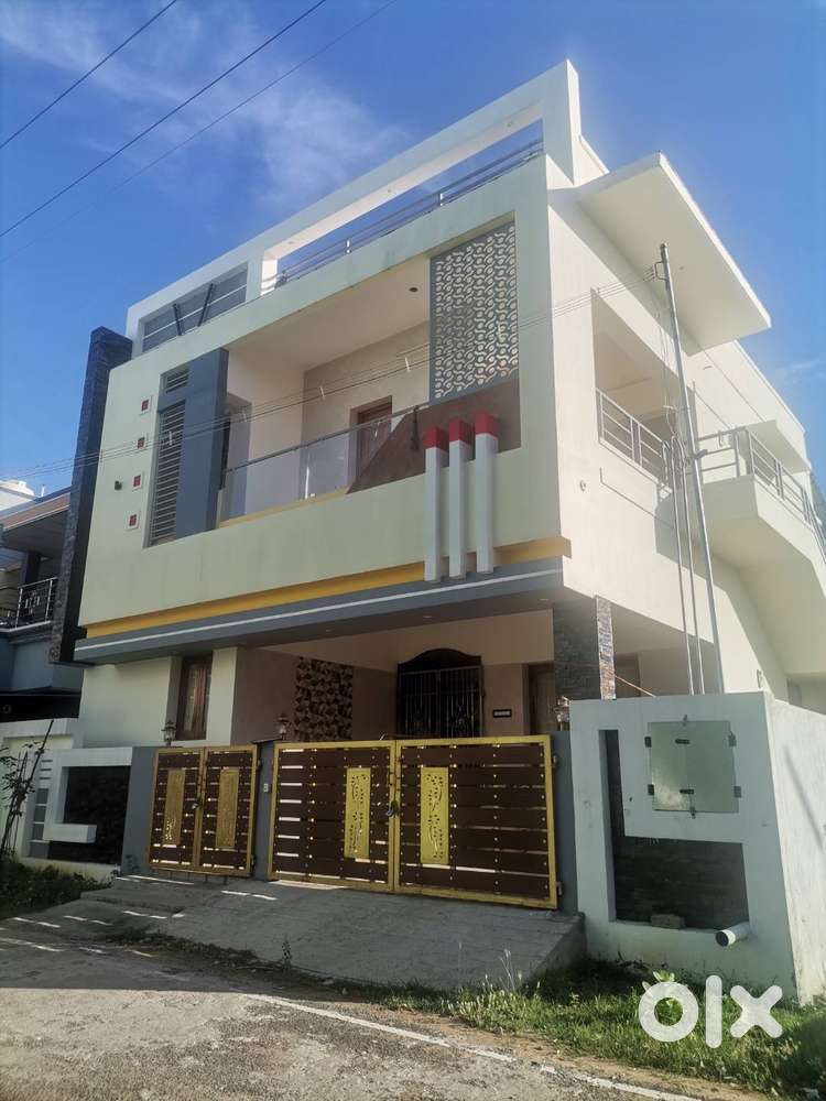 House for rent at Diamond nagar in the middle of the city