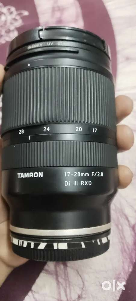 Tamron 17-28mm f/.8 Wide-angle Zoom Lens (Black, 17-28 mm)