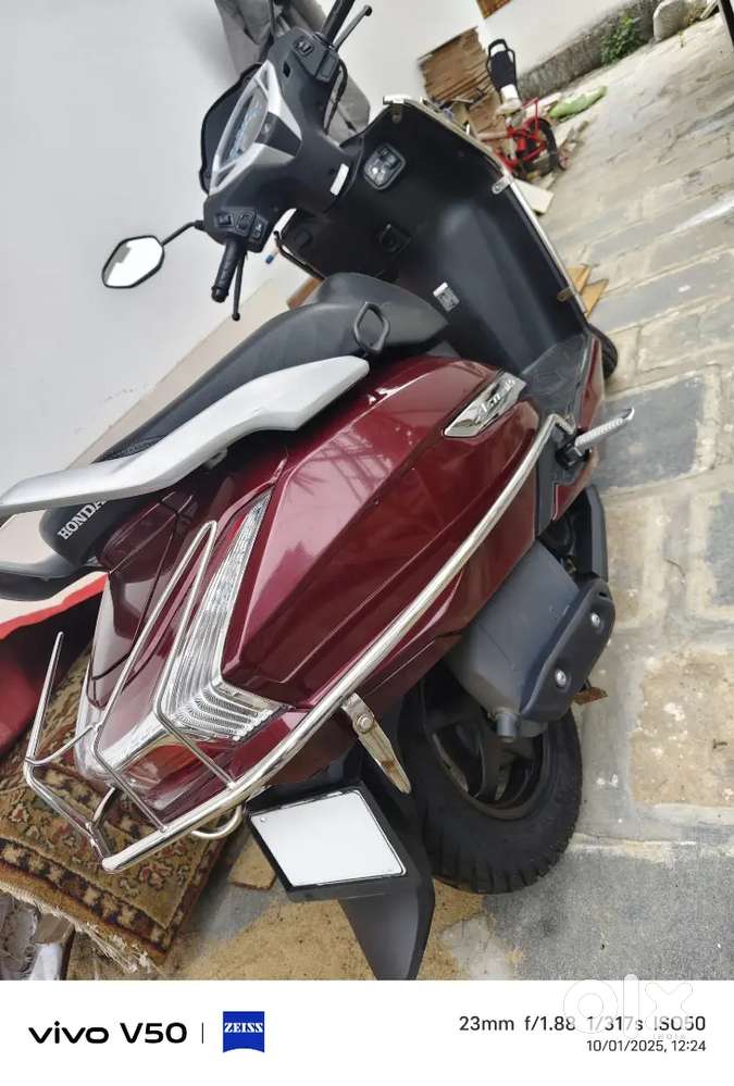 Want to sell my activa 125cc , very good condition, u can buy