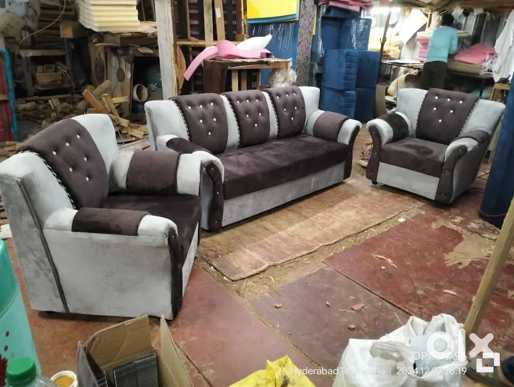 FACTORY OUTLET OFTEN CARRY DISCONTINUE OR SLIGHTLY IMPERFECT PRODUCT