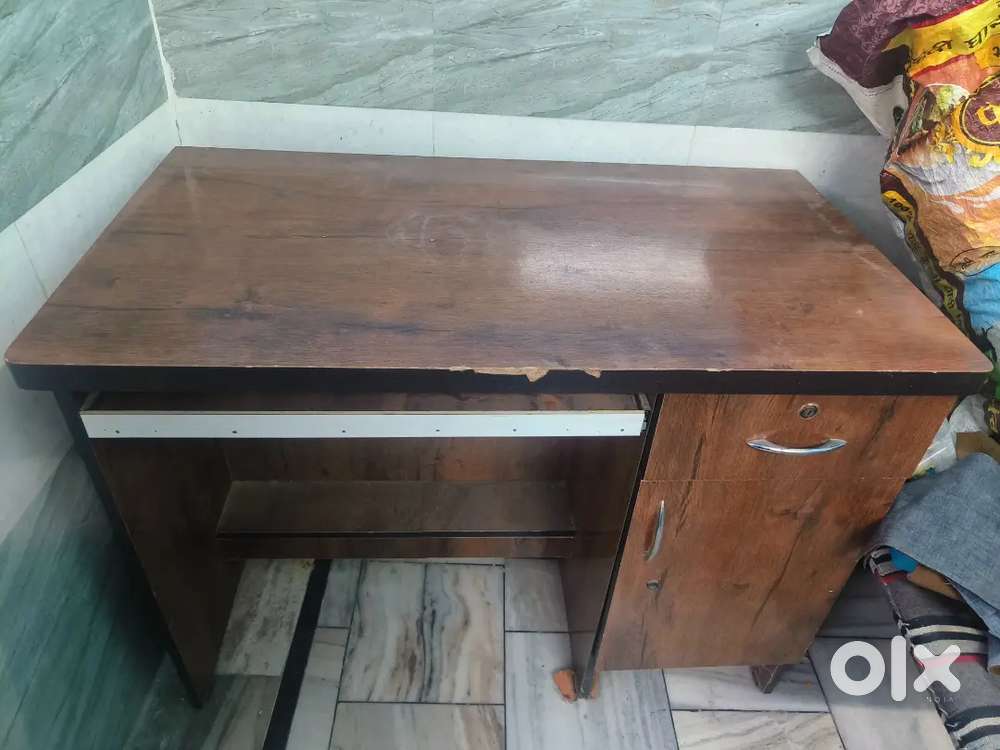 Computer and study table
