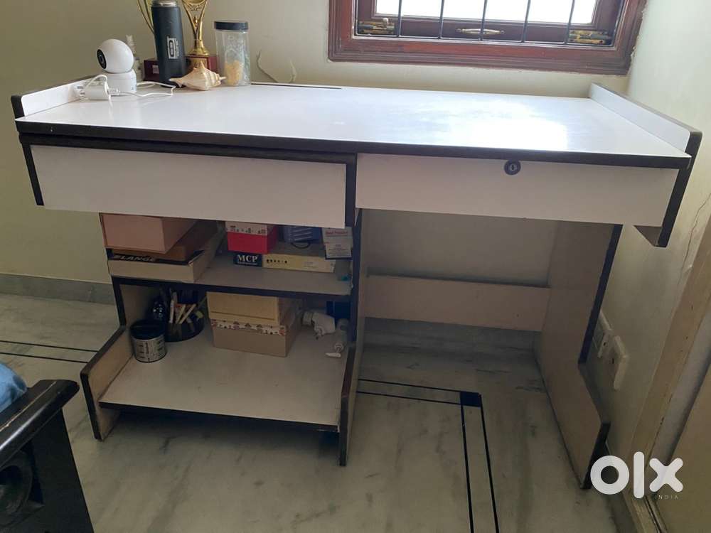 Study cum computer Table