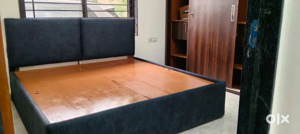 Independent, newly constructed 1 bhk available for bechlour