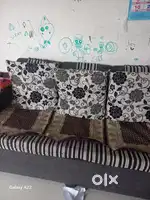 sofa selling .price 9999