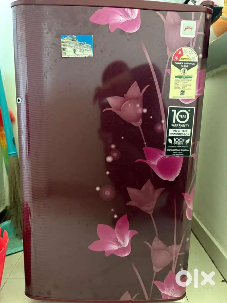 Godrej 95 litre inverter compressor fridge