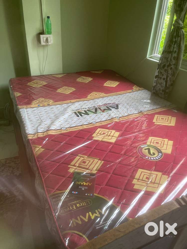 Bed Matress(182.9 x 121.9 x) cm ,10 cm height