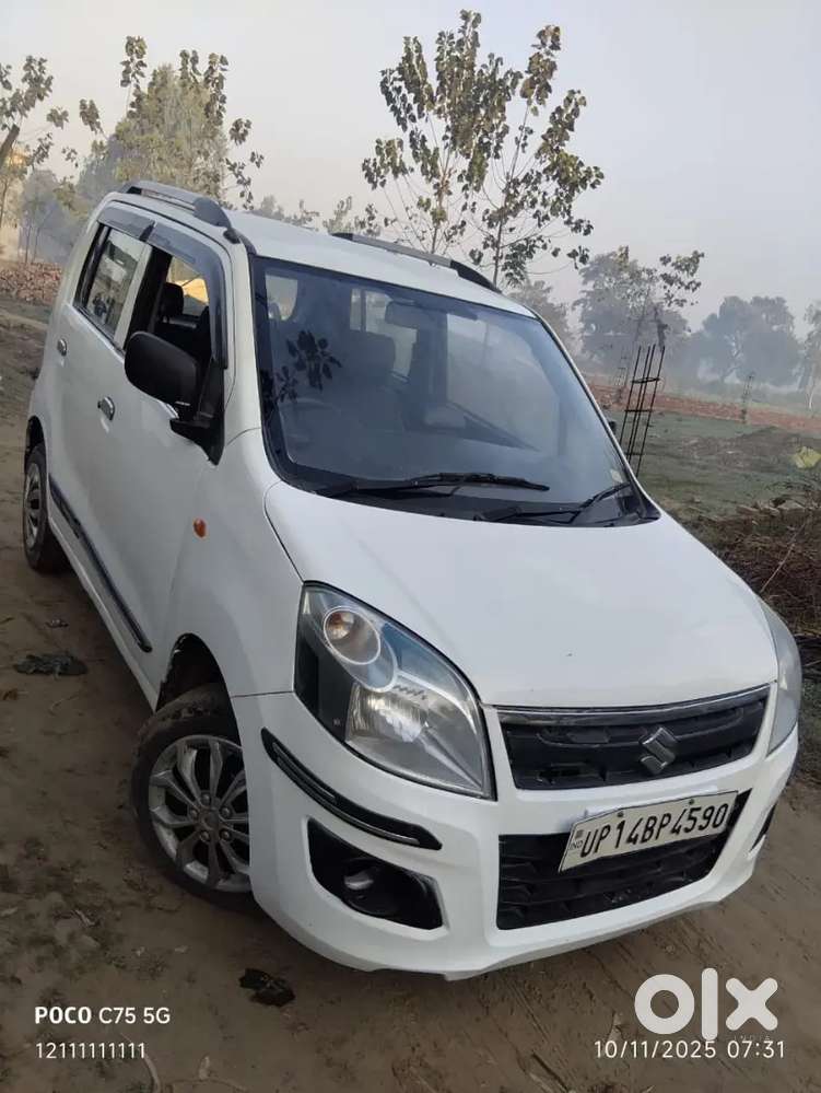 New condition 1 sal ka insurance hai 1  Bijnor transfer