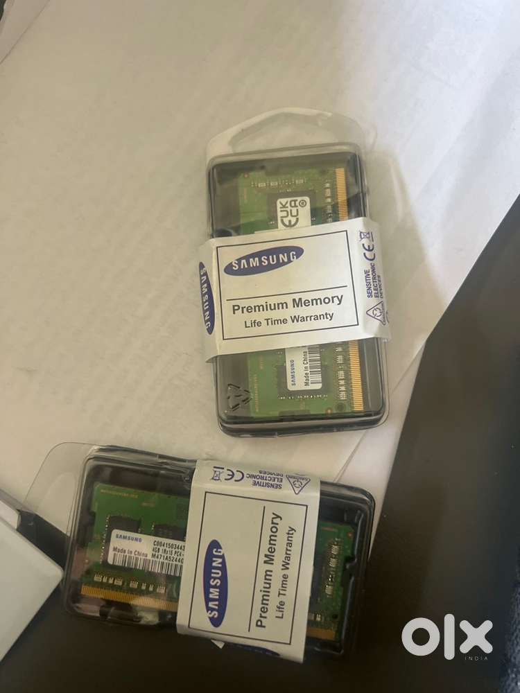 2x4GB samsung  DDR4 RAM 3200MHz SODIMM