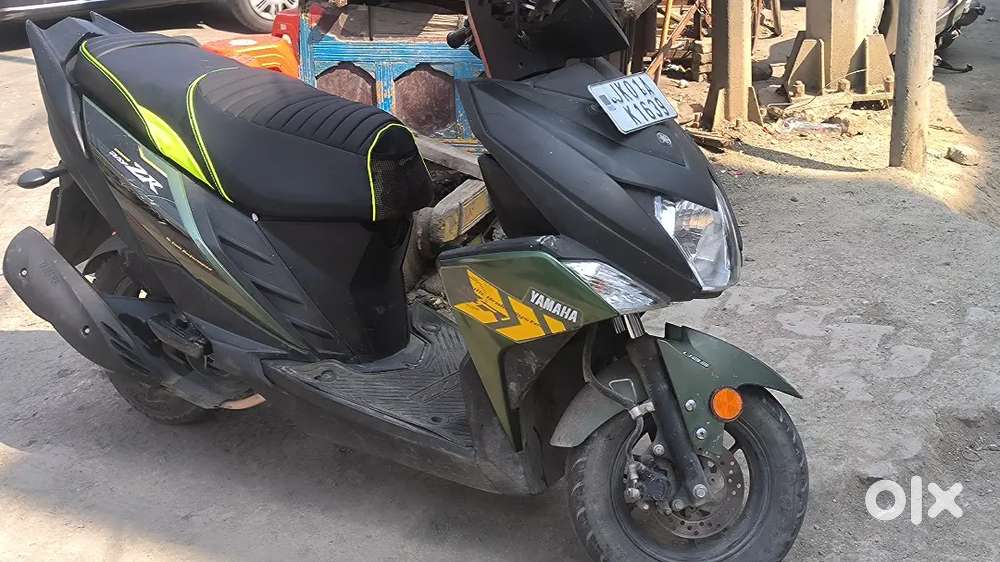 Ray zr scooty