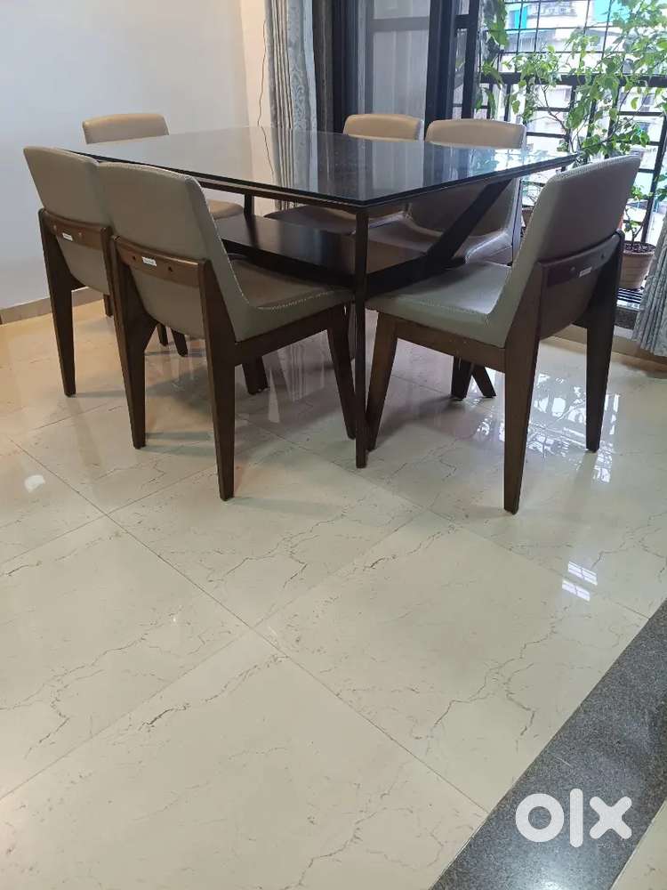 6 seater dining table for sale