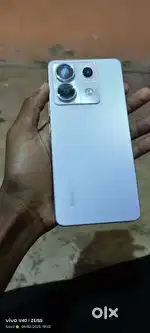8GB 128Rom Camera sketch .All good condition 9month bill box available