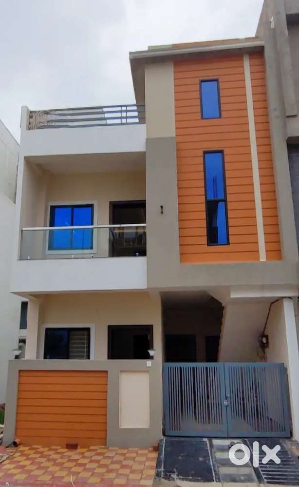 4 BHK DUPLEX Near Niranjanpur