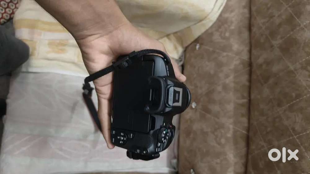 Canon r50 parfect condition