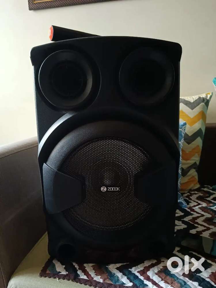 ZOOK ROCKER PARTY SPEAKER WITH KAREOKE