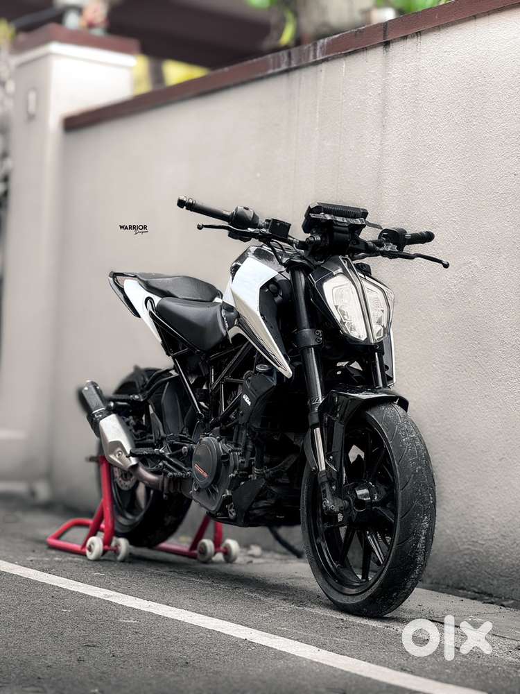 Neat and good condition no issues sprocket tyres or new dm more detail