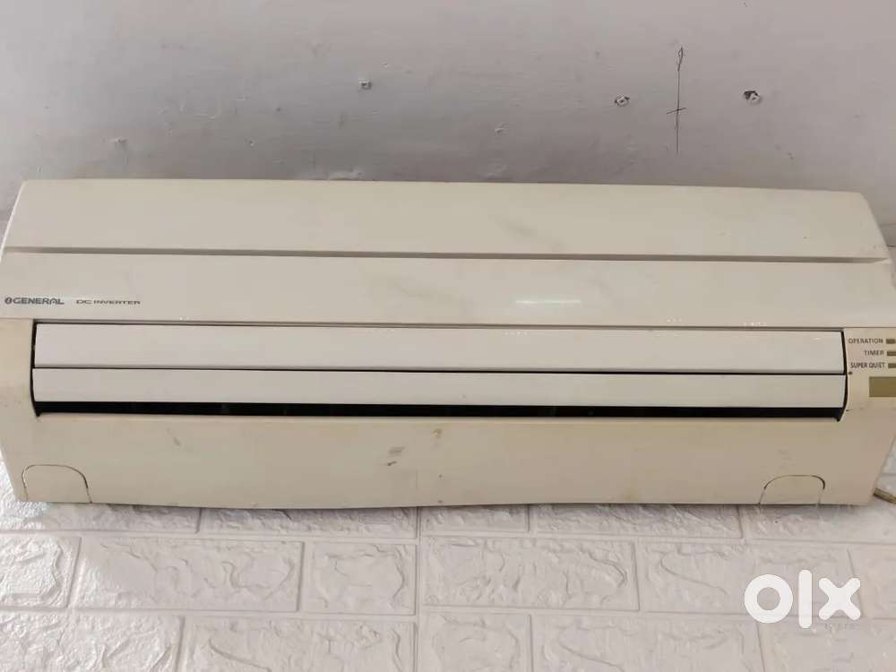 OG 1 Ton Split Inverter AC - Great Condition (with copper pipe)