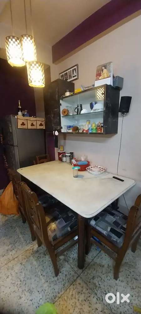 Segun Wood 6-Seater thick Marble Top Dinning Table