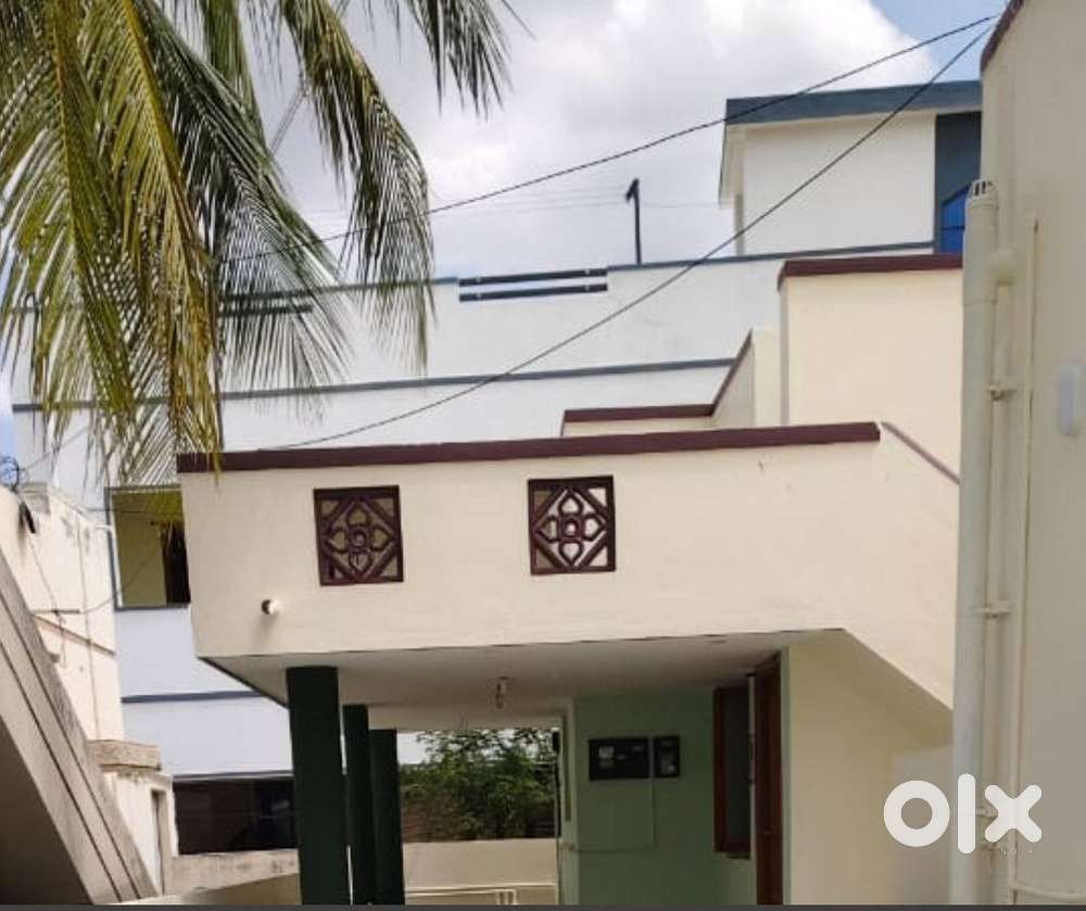 NEWLY RENOVATED HOUSE