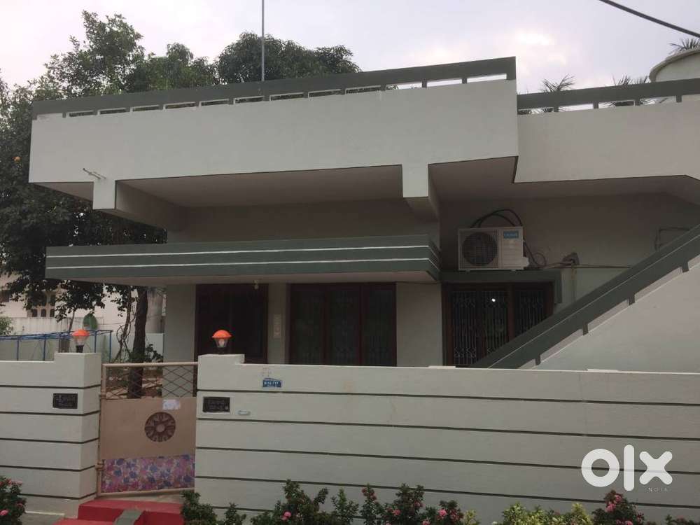 As old is GOLD, my indipendent house is nenovated comfortable for natu