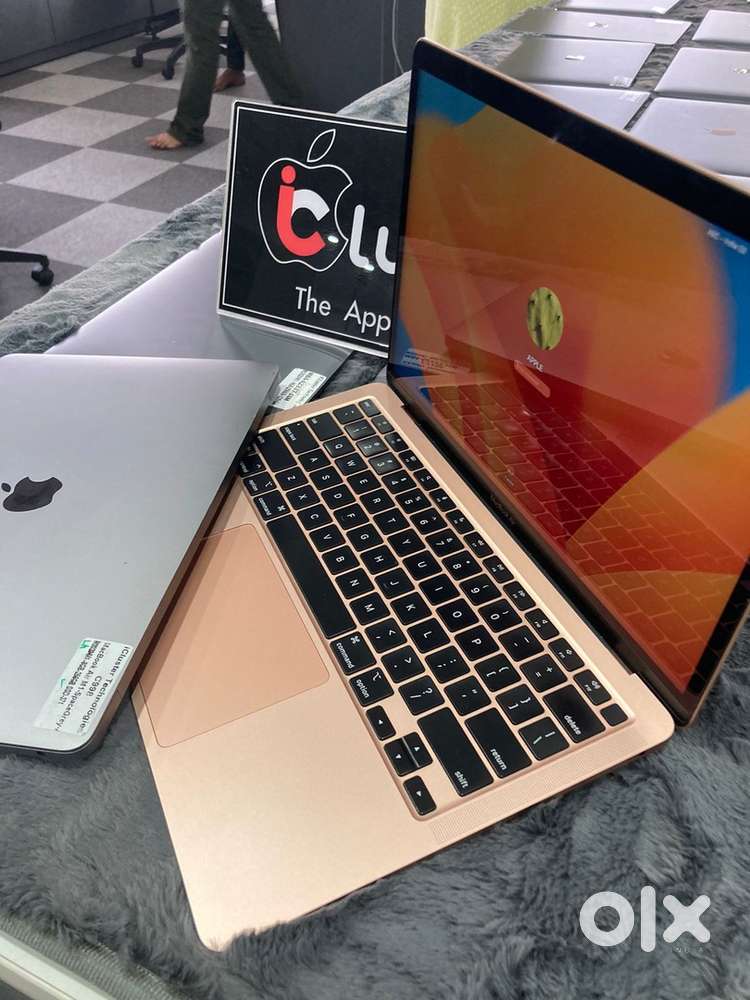 Apple MacBoo Air M1 \ 8GB \ 256GB \ 2020 \ 13inch \ Touch iD \Warranty