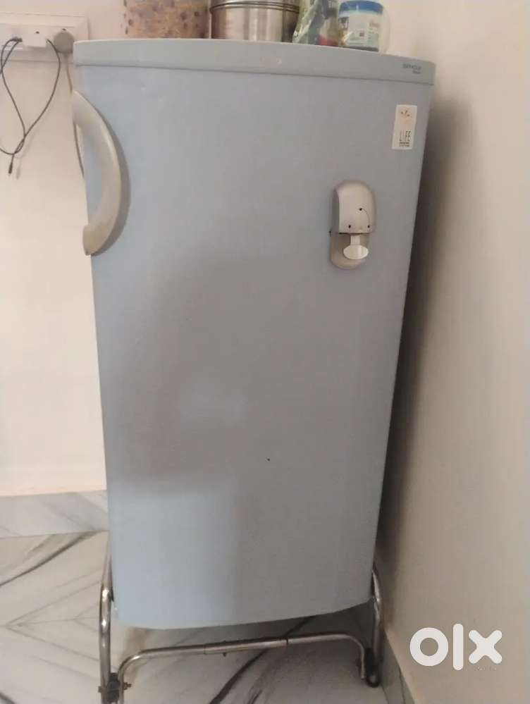 Electrolux fridge