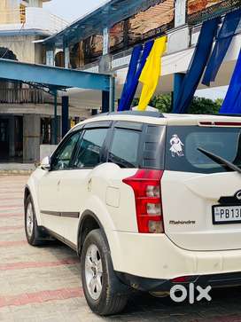 Mahindra XUV500 2012