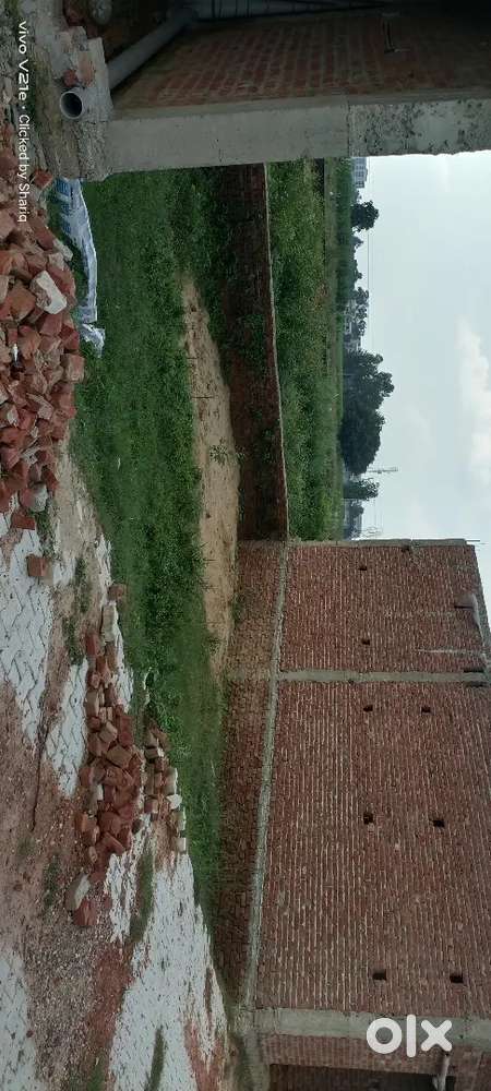 50 gaj plot TMU ke samne Samathal