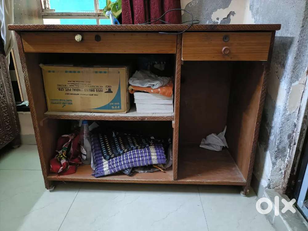 કોમ્પ્યુટર  કમ રાઇટિંગ ટેબલ(Table for Computer)