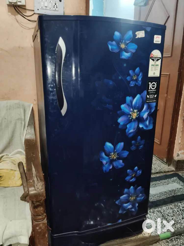 1 month old fridge Godrej all working new condition