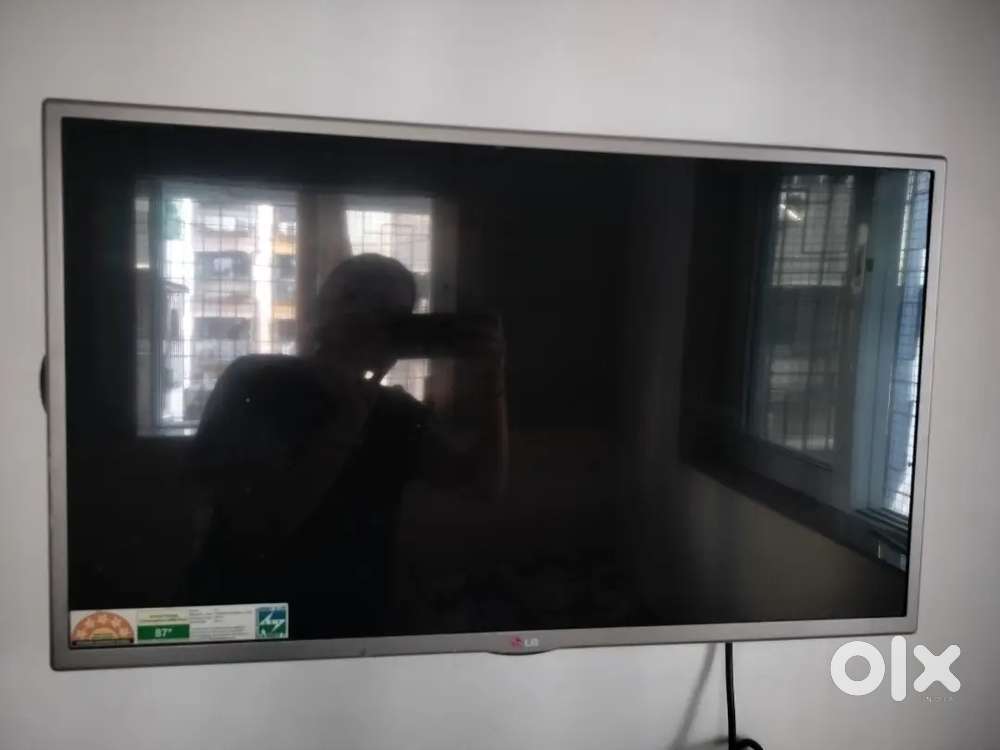 LG LED TV 80cm
