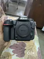 Nikon D500 ( Shutter Count 3840 )