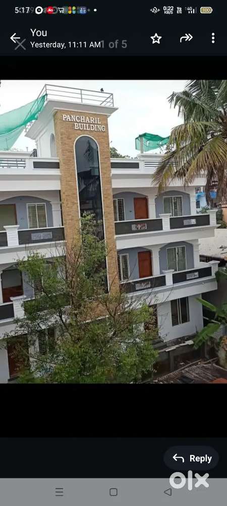 RENT APARTMENT VYTTILA PONNURUNNI, NEAR RELIANCE FRESH. CKCSCHOOL
