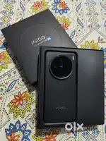 Vivo x200 in excellent condition
