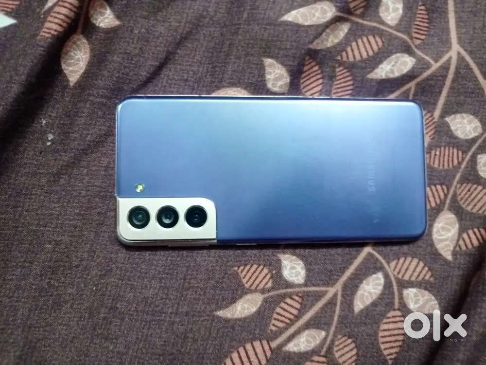 SAMSUNG S21FE   2023    NEW   45000    IAM SELLING IN 17000