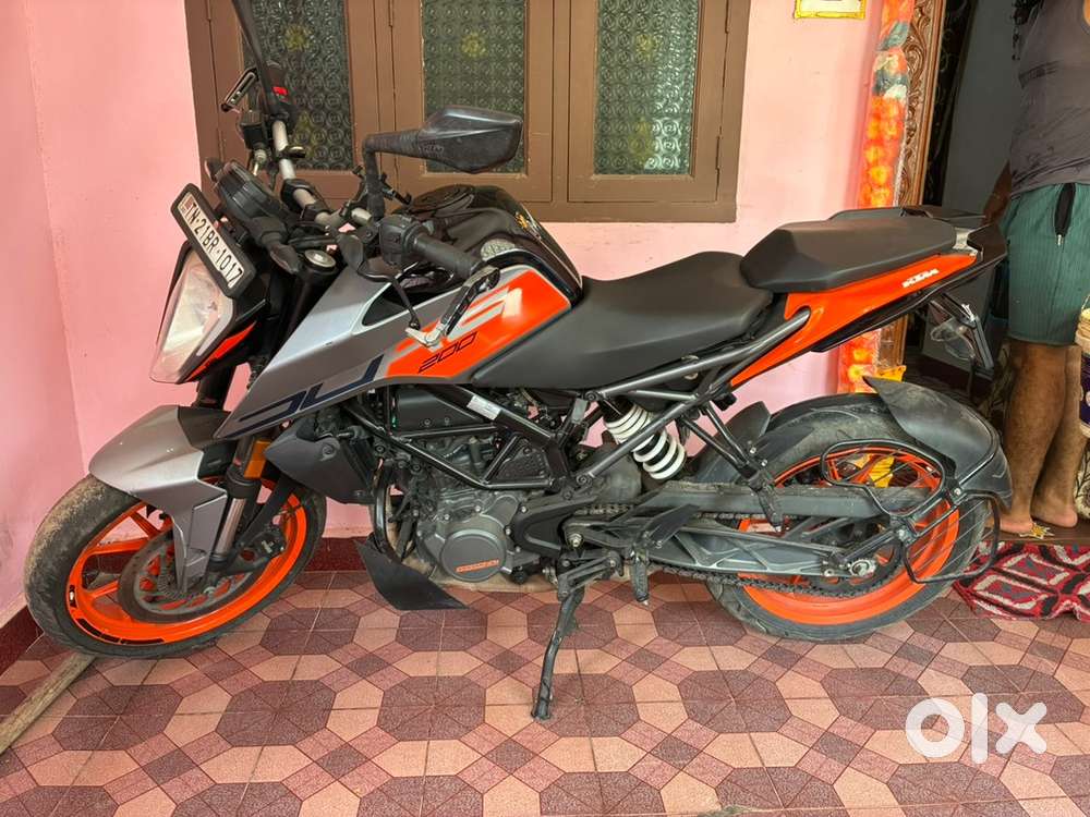 – Duke 200 ABS / OCT 2022