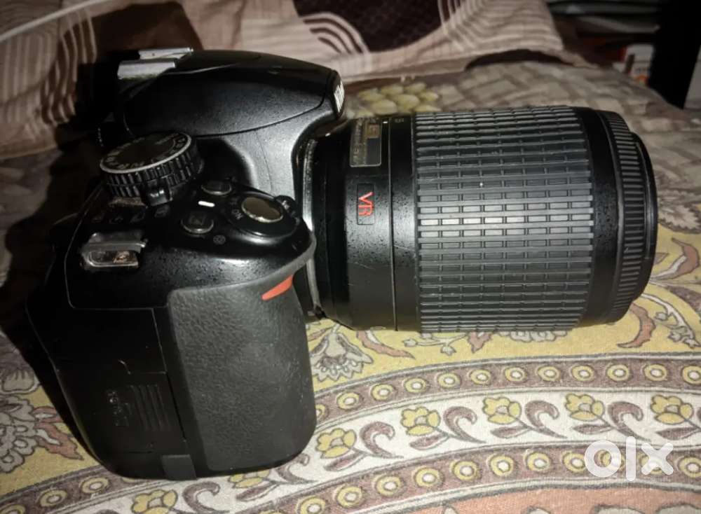 Nikon d3100 DSLR camera
