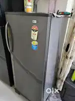 LG refrigerator 215 litre