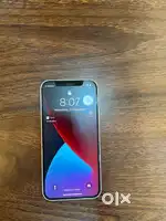 Iphone 12 - No scratches 10/10 condition