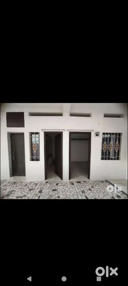 1 Bedroom, Bathroom & Extra space Flat in Buddha Colony