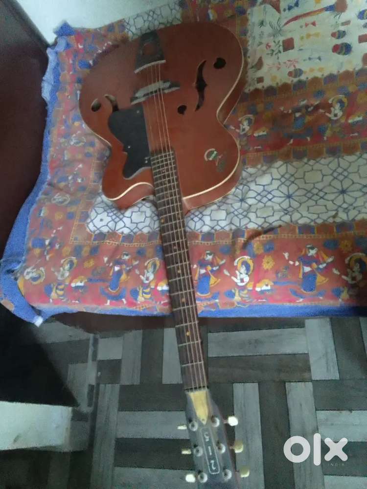 Gitar customised for better experience