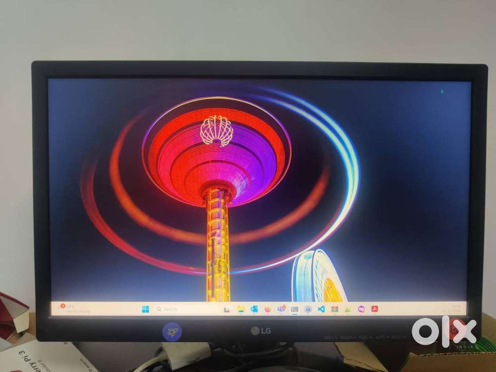 LG 19” LED Monitor (Model 193M38AB-BB)–Excellent Condition, Best Price