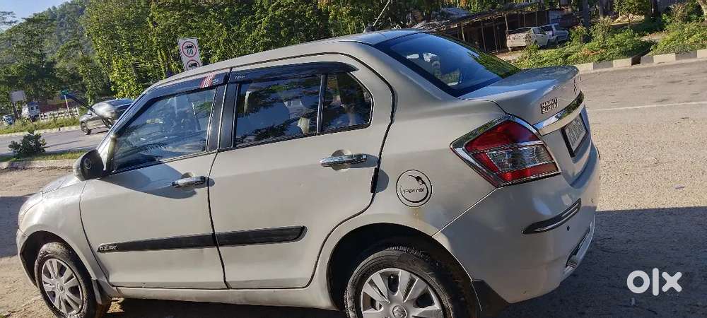 Maruti Suzuki Swift Dzire 2015 Petrol 119000 Km Driven