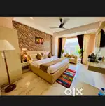 experienced bedding and cleaning andi howe..
