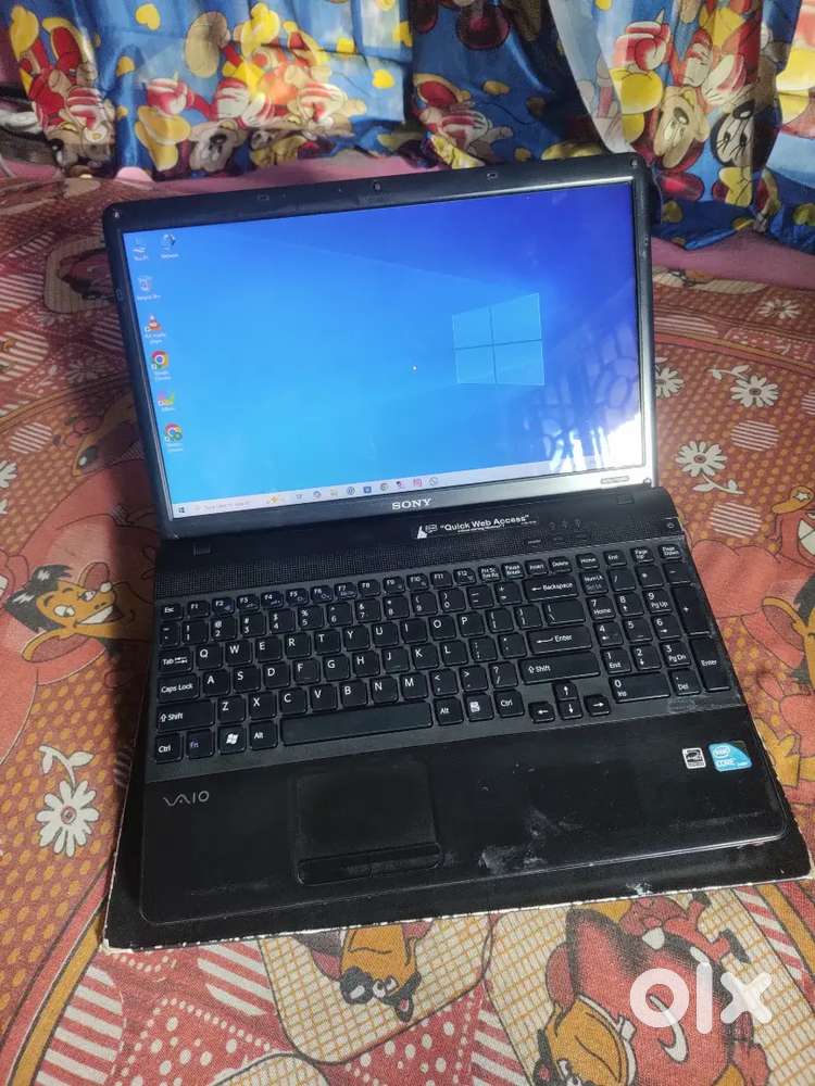 Sony Vaio PCG-71211w Laptop