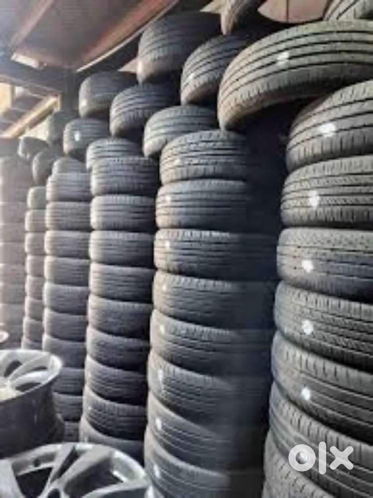 LESS USED TYRES AND ALLOYS FOR CARS.