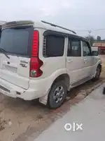 Mahindra Scorpio 2010 Diesel 200000 Km Driven