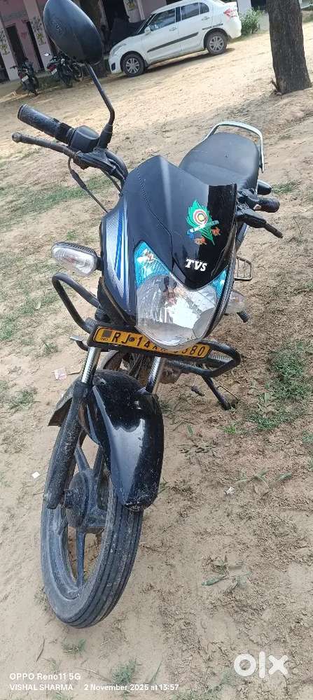 Good condition and taxi number gadi